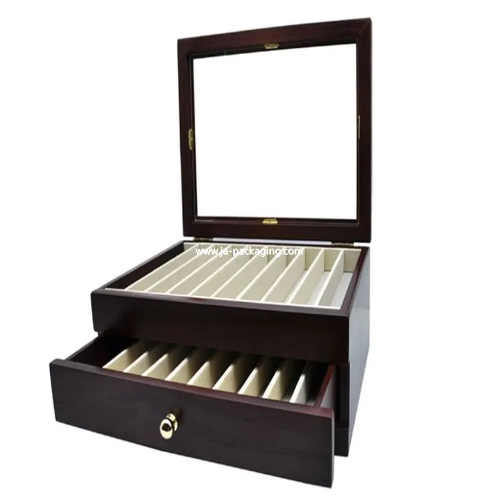 Scatola di raccolta della penna marrone rosso