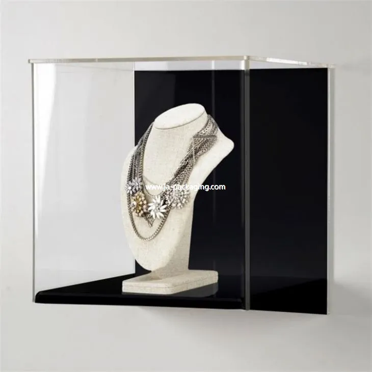 Vetrine per gioielli a parete